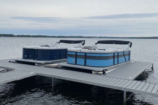 Pontoon boat rentals, Cadillac, Lake Cadillac Resort